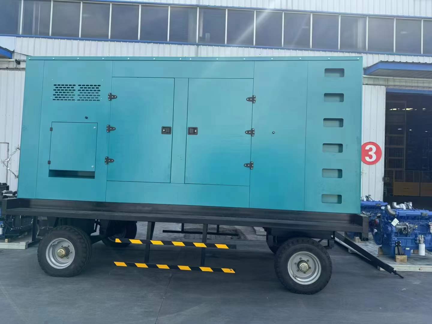 乃东2500KVA 负载启动电流大概是多少？