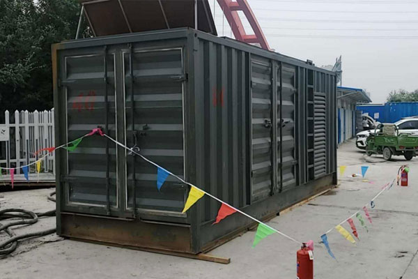 乃东发电机租赁空气滤清器多久更换一次?